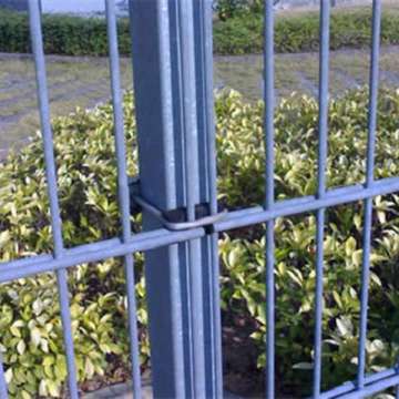 High Quality & Low Price Triangle Welded Fence From China Manufacturer